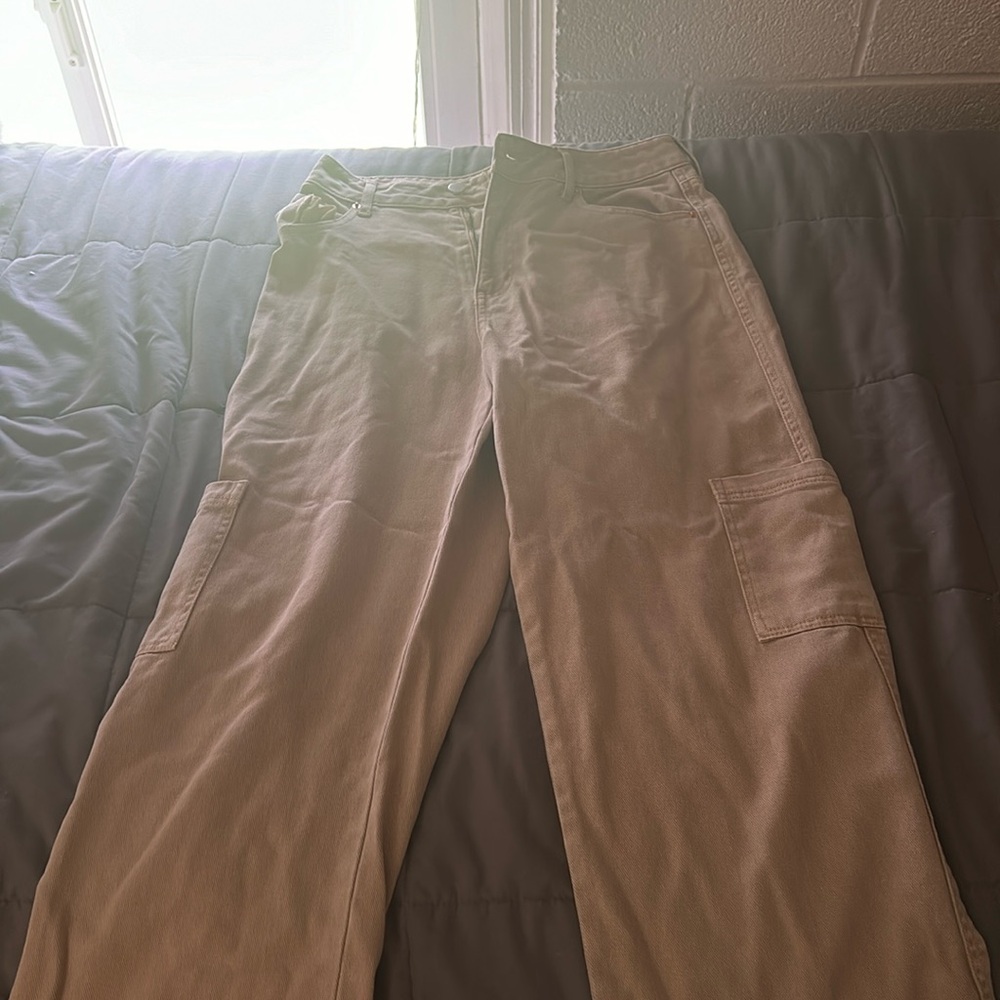 Tilly’s Tan High Rise Jeans—
